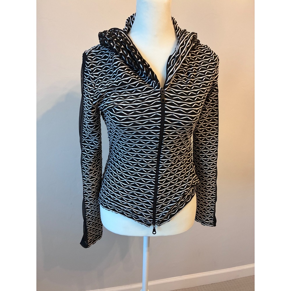 Joseph Ribkoff Edgy Black White Wave Print Mesh Trim Zip Up Hoodie Jacket Size 6